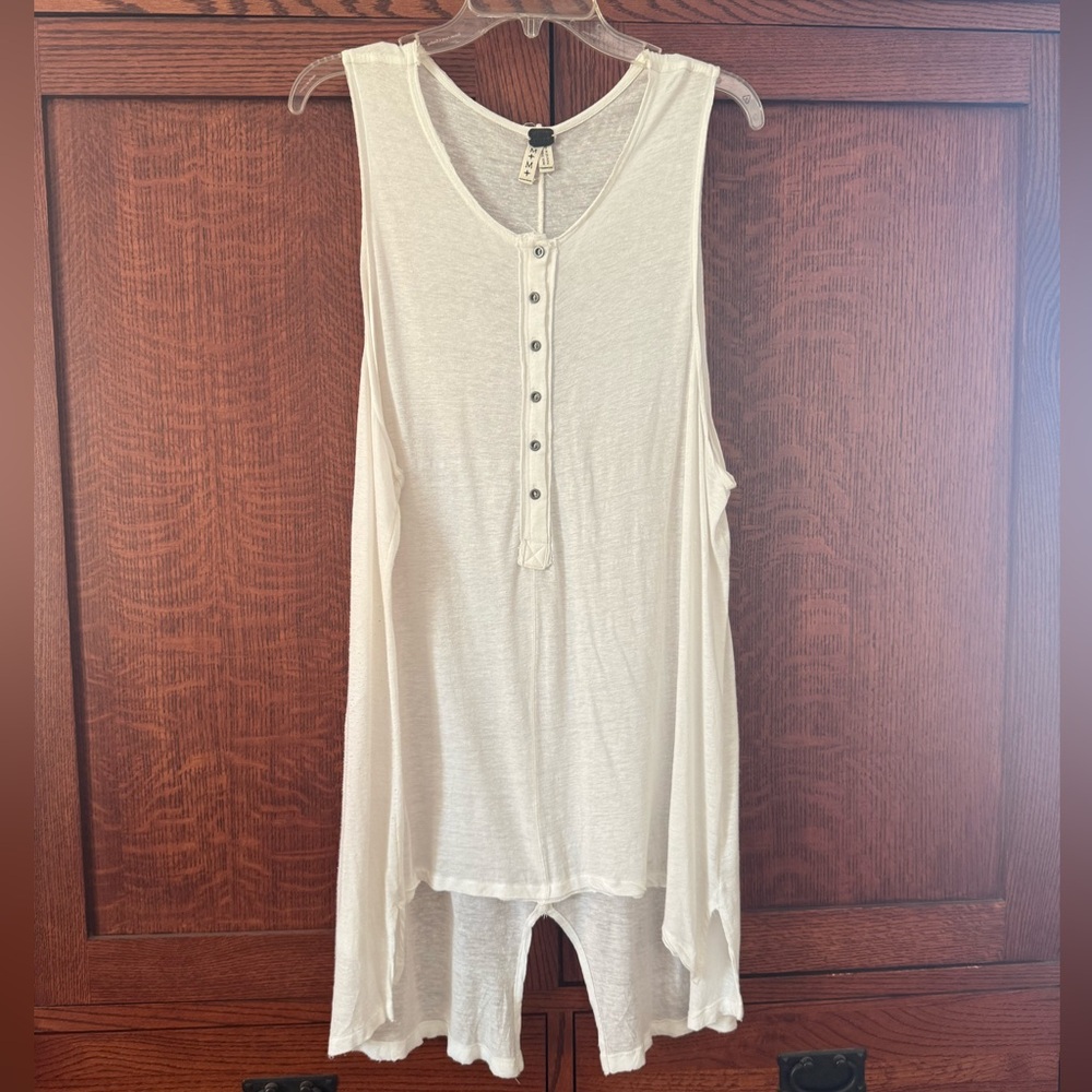 We The Free Ivory Sleeveless Top